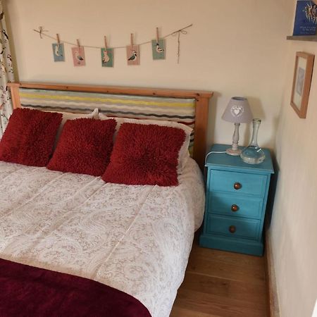 Delfryn Guest Suite Haverfordwest Esterno foto